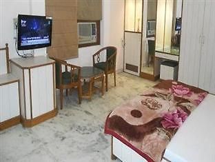 Hotel Celebration Kānpur Exterior foto